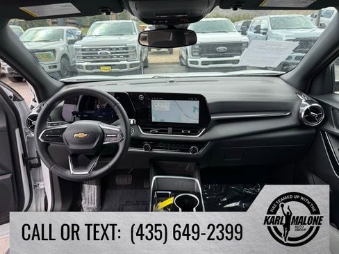 Used 2025 Chevrolet Equinox LT AWD/4WD image 29