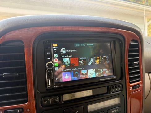 Used 2001 Lexus LX 470 4WD image 56