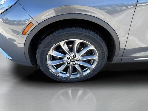 Used 2021 Lincoln Corsair AWD w/ Premium Package image 22