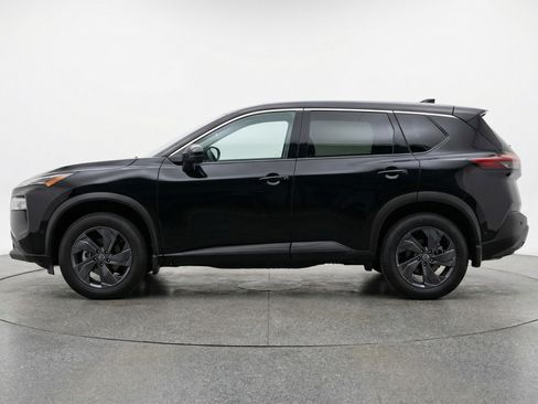 Used 2025 Nissan Rogue SV FWD image 5