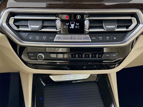 Used 2022 BMW X3 xDrive30i w/ Convenience Package w/ZPA image 16