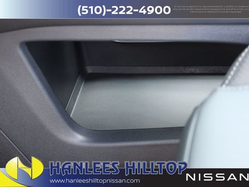 New 2026 Nissan Pathfinder SL w/ SL Premium Package AWD/4WD image 15