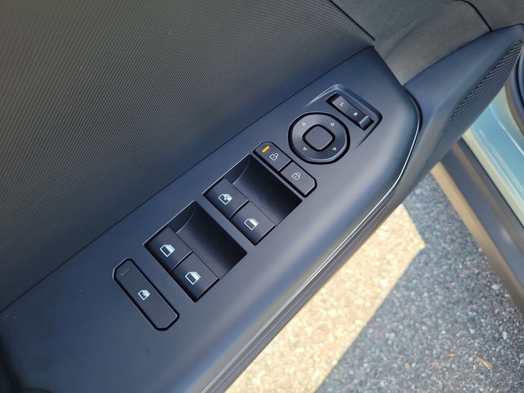 New 2026 Kia K4 FWD image 19