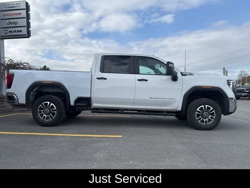 Used 2025 GMC Sierra 3500 Pro AWD/4WD image 2