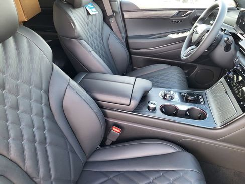 New 2026 Genesis GV80 3.5T Prestige image 12