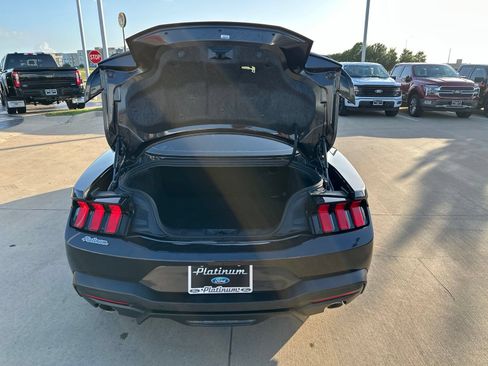 Used 2024 Ford Mustang Coupe RWD image 13