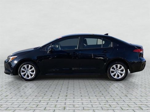 Certified 2025 Toyota Corolla LE image 2