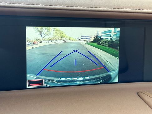 Used 2018 Lexus LC 500 Coupe w/ Performance Package image 22