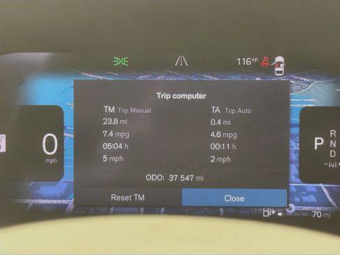 Certified 2024 Volvo XC60 B5 Plus AWD/4WD image 12
