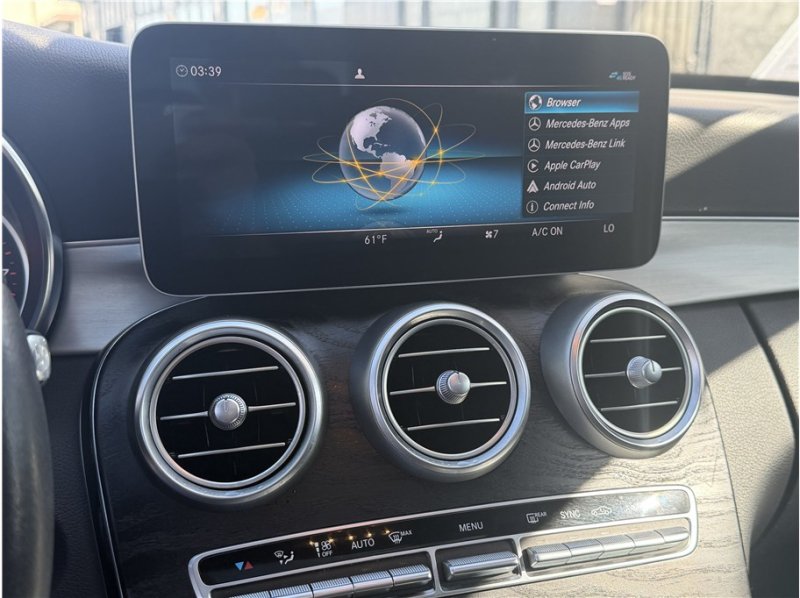 Used 2020 Mercedes-Benz C 300 Sedan w/ Premium Package image 37