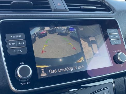 New 2025 Nissan Leaf SV Plus image 13