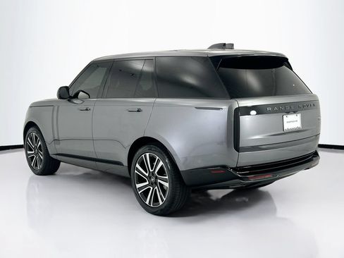 Used 2023 Land Rover Range Rover SE AWD/4WD image 3