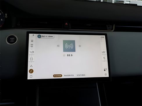 New 2026 Land Rover Range Rover Evoque Dynamic SE image 44