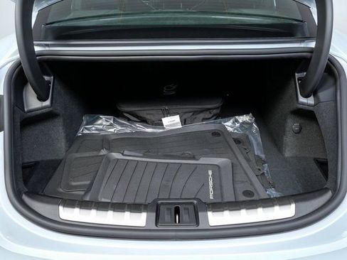 New 2026 Porsche Taycan GTS image 30