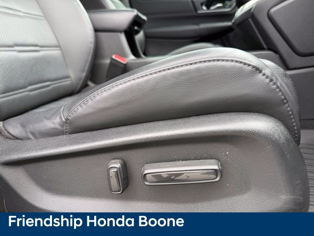 Used 2019 Honda CR-V Touring image 49