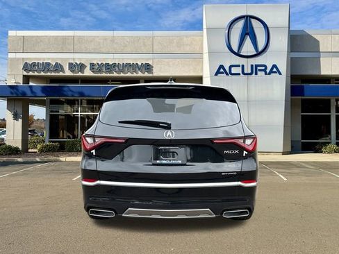New 2026 Acura MDX SH-AWD image 3