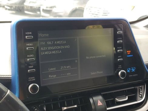 Used 2019 Toyota C-HR XLE image 24