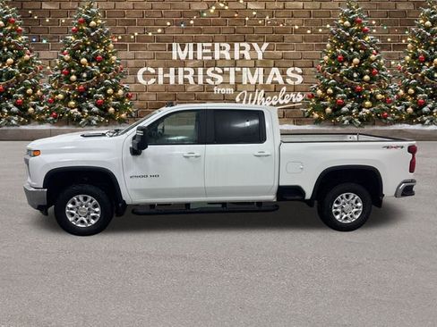 Used 2022 Chevrolet Silverado 2500 LT w/ Convenience Package image 2