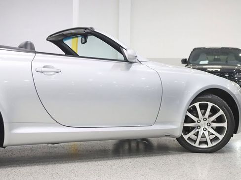 Used 2006 Lexus SC 430 Convertible RWD image 12