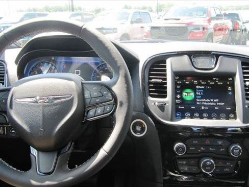Certified 2023 Chrysler 300 S w/ Comfort Group RWD image 12