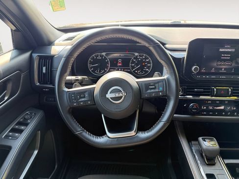Used 2024 Nissan Pathfinder Rock Creek AWD/4WD image 12