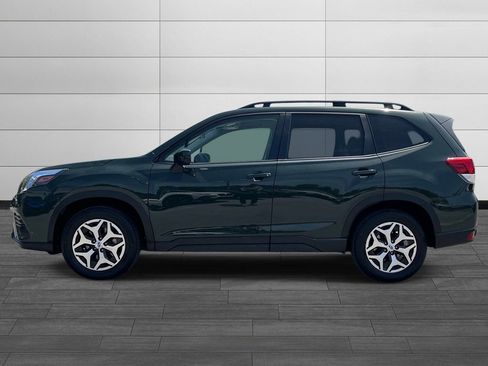 Certified 2023 Subaru Forester Premium AWD/4WD image 6