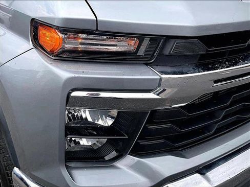 Used 2024 Chevrolet Silverado 3500 LT image 29