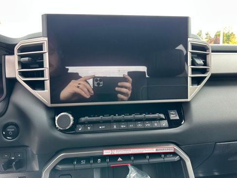 New 2026 Toyota Tundra Limited image 22