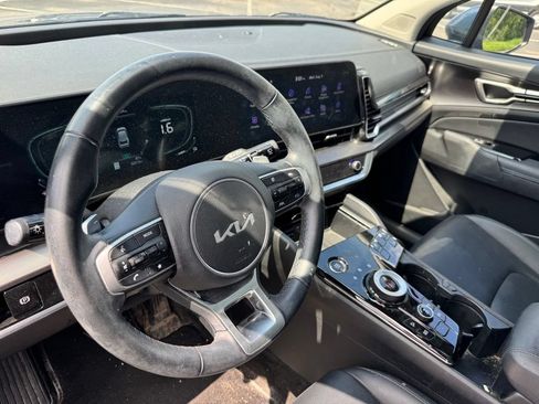 Used 2024 Kia Sportage EX w/ EX Premium Package AWD/4WD image 9