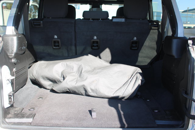 Used 2024 Jeep Wrangler Unlimited Rubicon 4xe AWD/4WD image 35