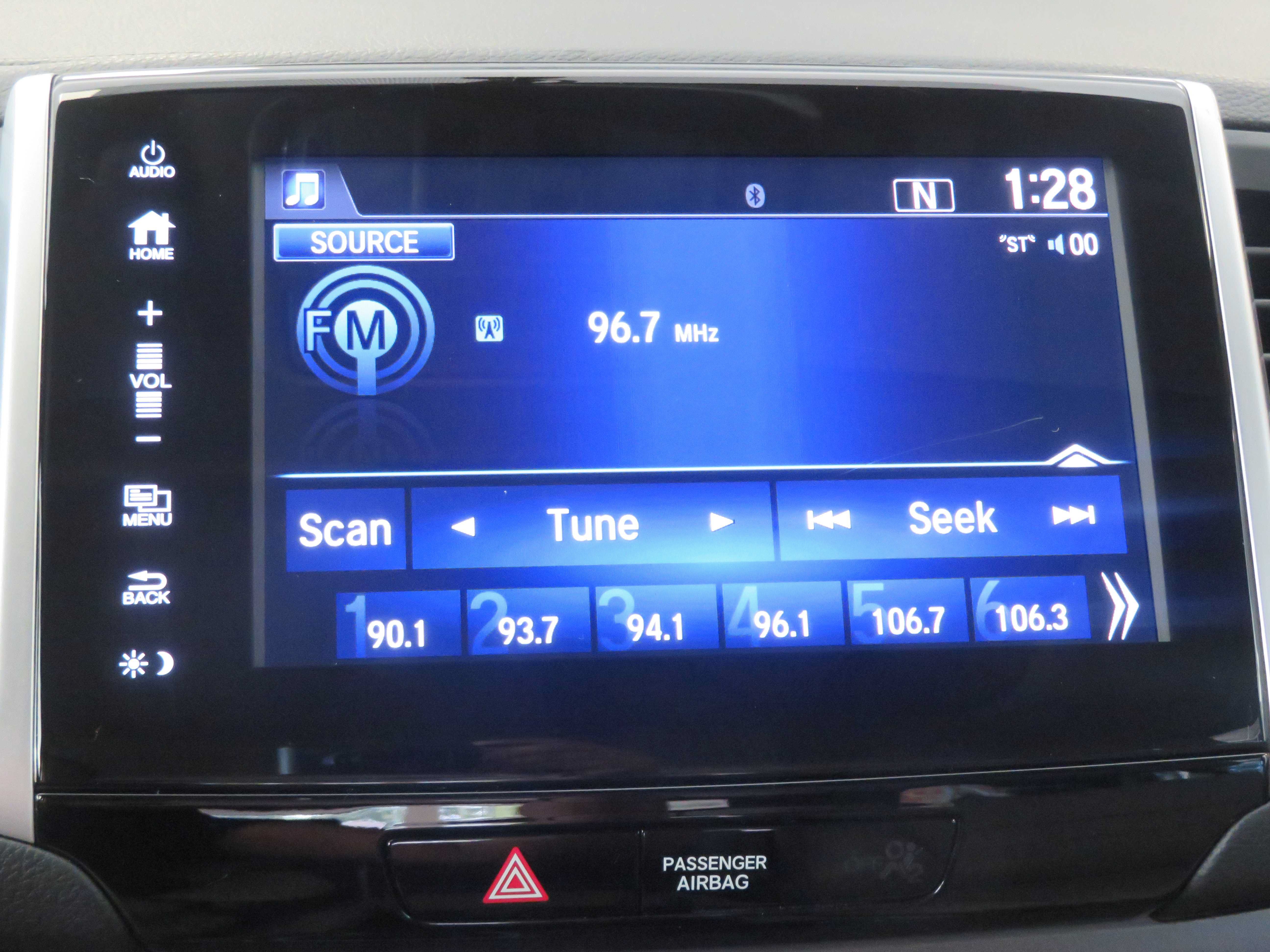 Used 2017 Honda Pilot EX-L image 40