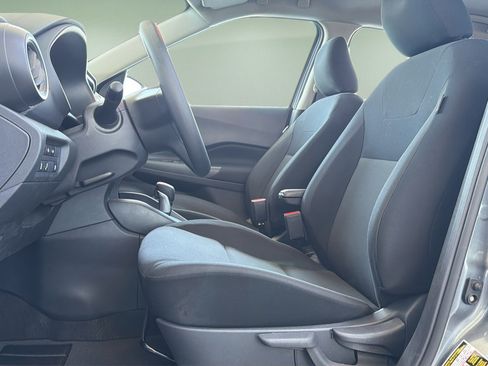 Certified 2025 Nissan Kicks Play S FWD image 17