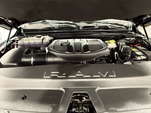 Used 2025 RAM 1500 Big Horn image 8
