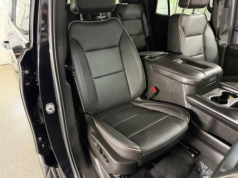 Used 2022 GMC Yukon SLT w/ SLT Luxury Package AWD/4WD image 26