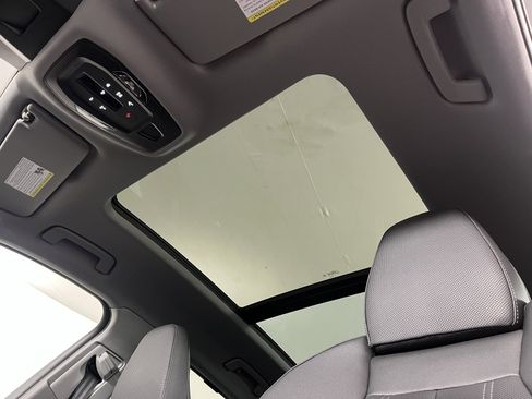 Used 2025 Audi Q6 e-tron Premium Plus w/ Premium Plus image 19