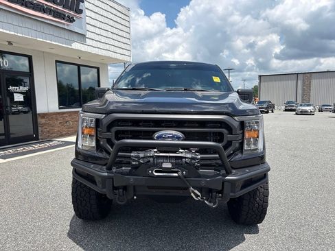 Used 2022 Ford F150 XLT w/ Equipment Group 302A High AWD/4WD image 12
