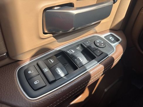 Used 2019 RAM 3500 Limited AWD/4WD image 18