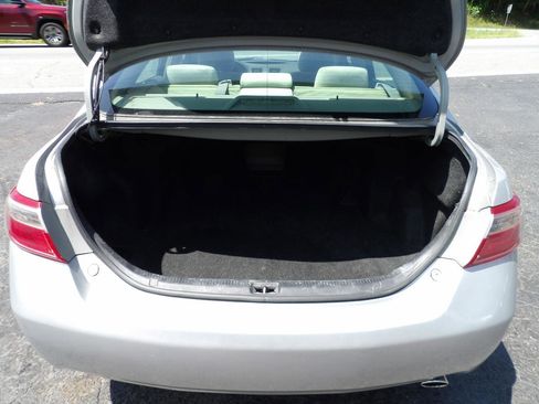 Used 2007 Toyota Camry XLE FWD image 19