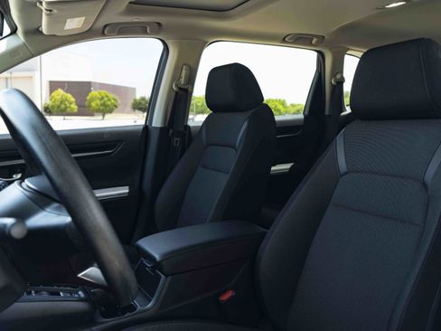 Used 2024 Honda CR-V EX image 17