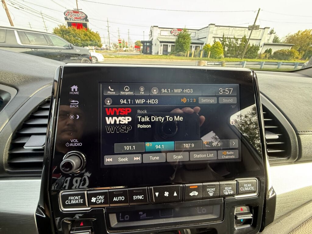 Used 2018 Honda Odyssey EX-L image 17