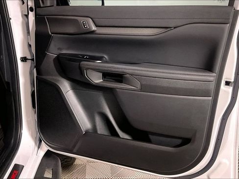 Certified 2025 Ford Ranger Raptor AWD/4WD image 19