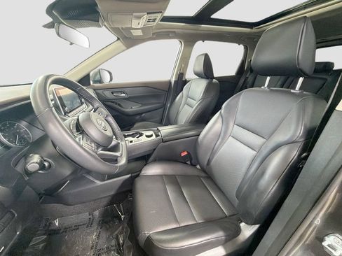 Used 2023 Nissan Rogue SV w/ SV Premium B Package AWD/4WD image 21