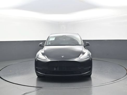 Used 2023 Tesla Model Y Performance AWD/4WD image 35