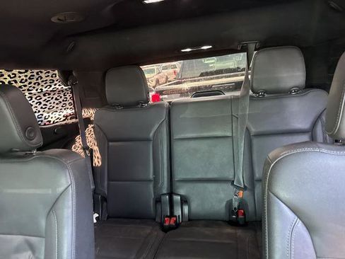 Used 2021 Chevrolet Tahoe LT image 17