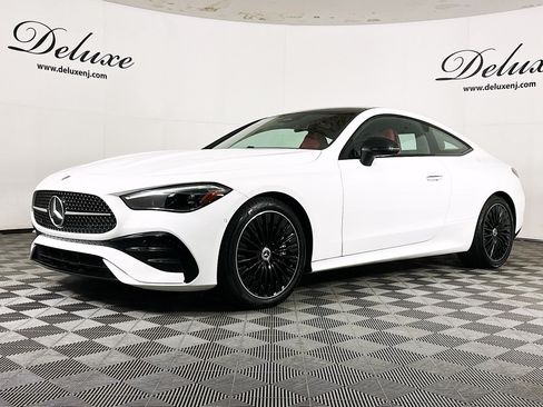 Used 2024 Mercedes-Benz CLE 450 4MATIC Coupe image 3