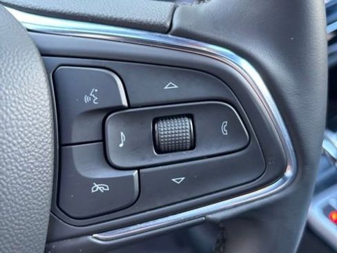 Certified 2024 Buick Envista Avenir image 32