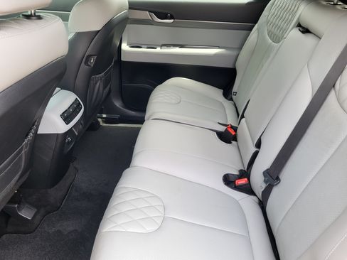 Used 2022 Hyundai Palisade SE AWD/4WD image 22
