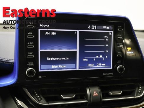 Used 2020 Toyota C-HR XLE FWD image 18