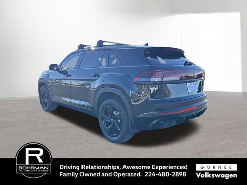New 2026 Volkswagen Atlas Cross Sport SEL R-Line image 6