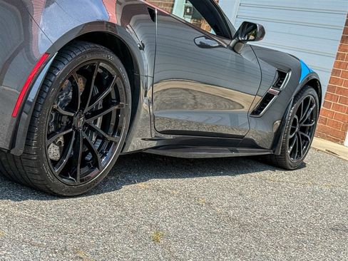 Used 2017 Chevrolet Corvette Grand Sport RWD image 42